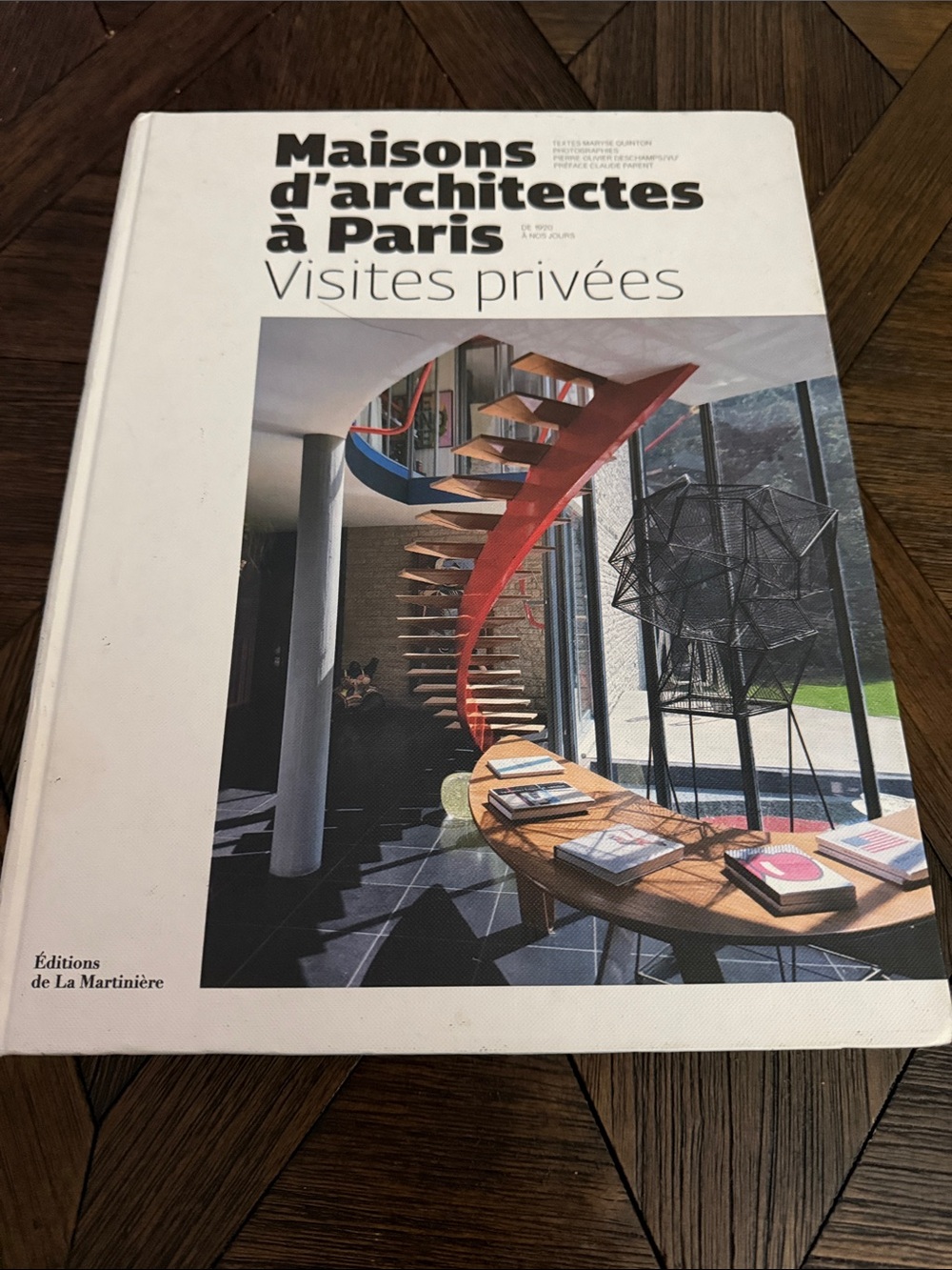 Maisons d’Architectes à Paris: Visites Privées Book Architecture Design